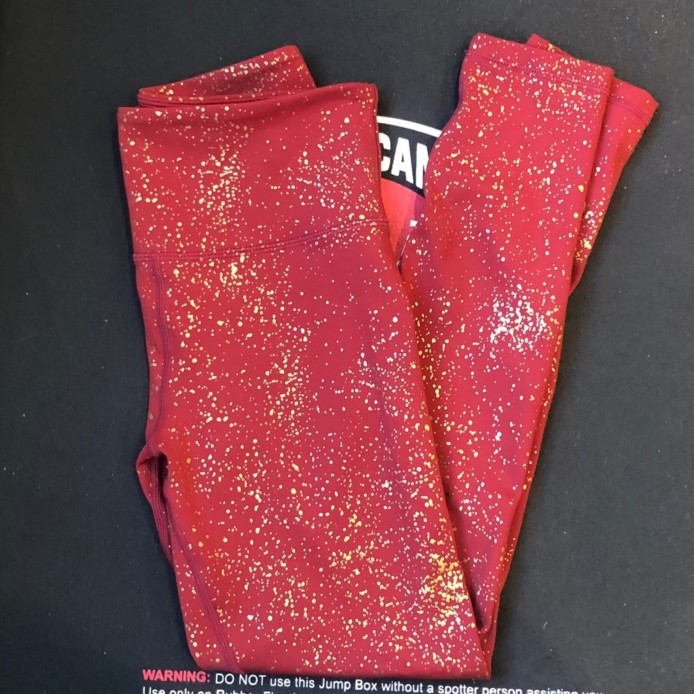 Zyia red stay gold light n tight leggings